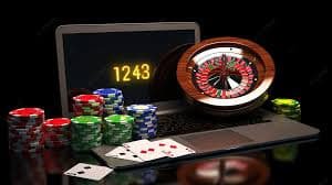 Local Bangladesh players browsing the live casino page with privacy notes visible